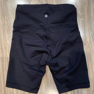 Lululemon wunder train high rise bike short 8in